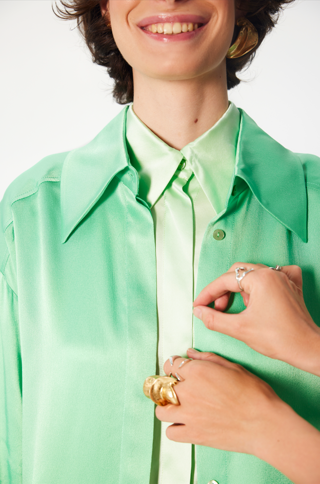 FIVE STARS LIGHT MINT SHIRT IN SILK